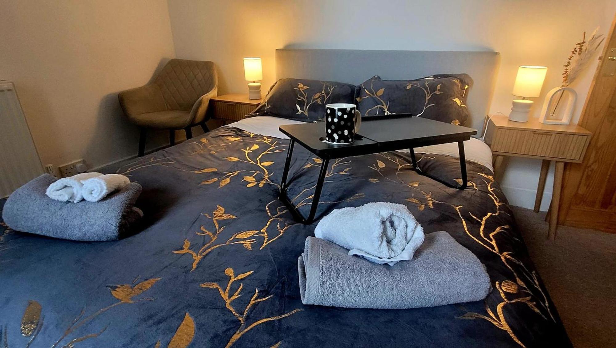 Stylish And Bright Flat In London N8 Turnpike Lane - Piccadilly Line Daire Dış mekan fotoğraf