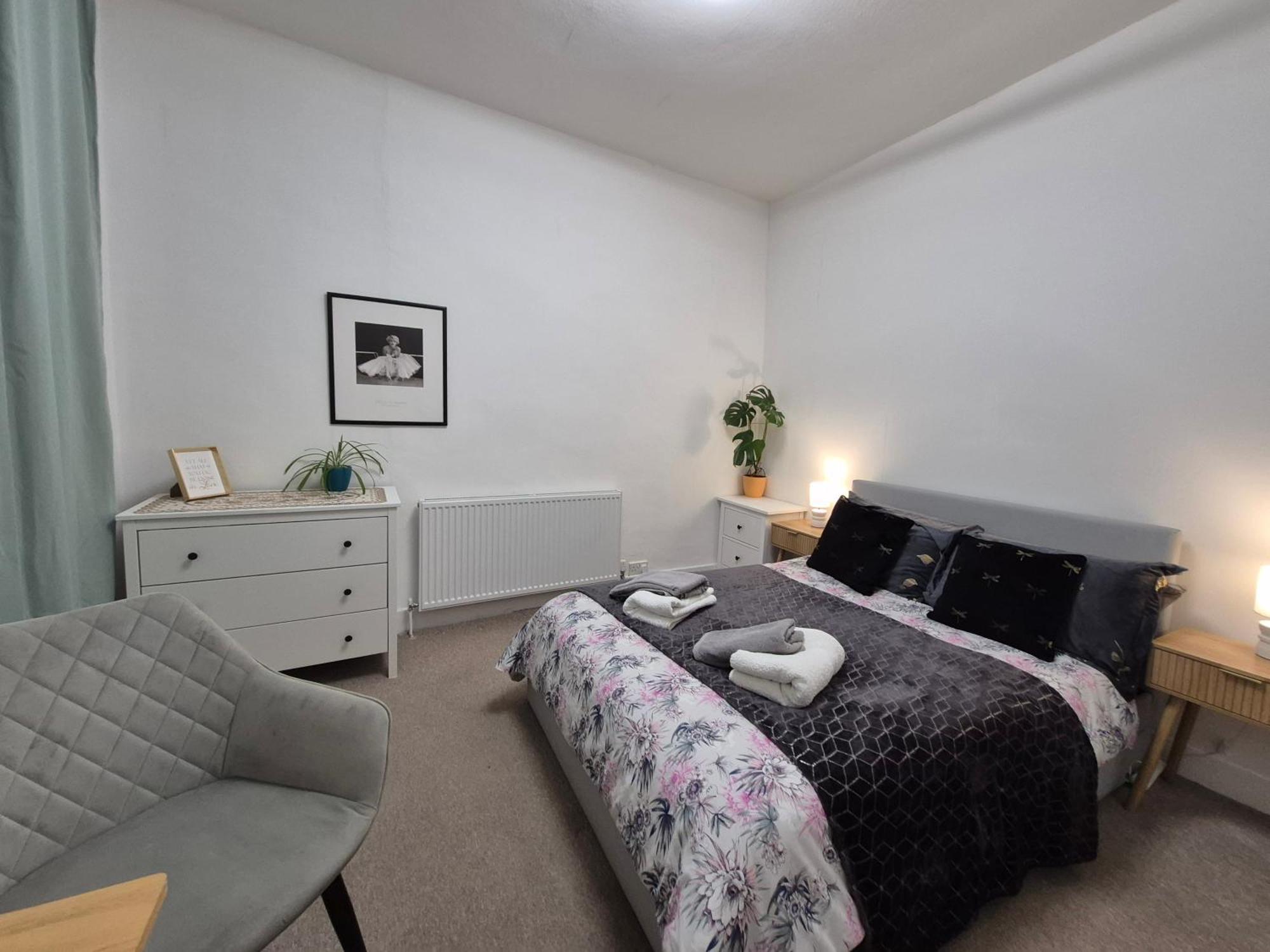 Stylish And Bright Flat In London N8 Turnpike Lane - Piccadilly Line Daire Dış mekan fotoğraf